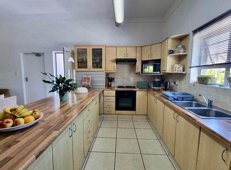 3 Bedroom Property for Sale in Blanco Western Cape